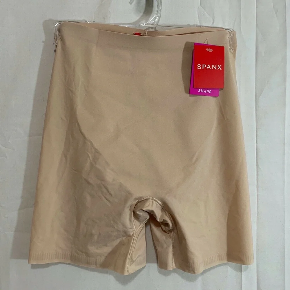 Spanx Womens NWT Thinstincts Girl Short Underwear Shapewear Size XS - Picture 1 of 5